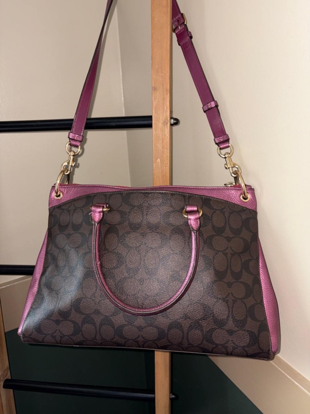 Coach Brown Signature Satchel with Metallic Pink Trim - Picture 4 of 8